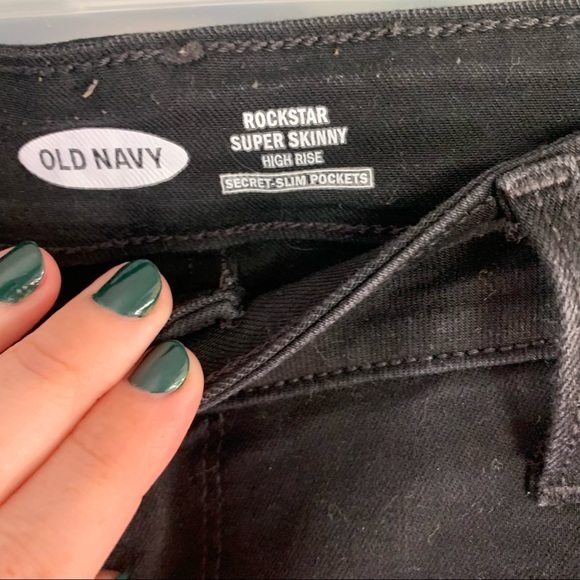 Black distressed jeans - Picture 2 of 4